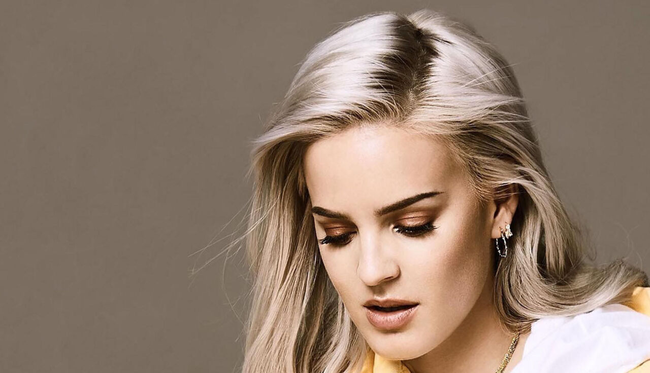 Anne Marie Nicholson Provokr